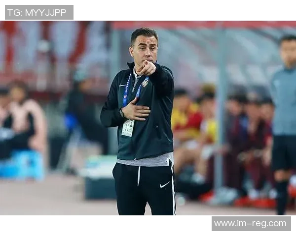 年轻教练的崛起与挑战:45岁以下主帅的战术创新与对决分析 年轻教练的崛起与挑战:45岁以下主帅的战术创新与对决分析